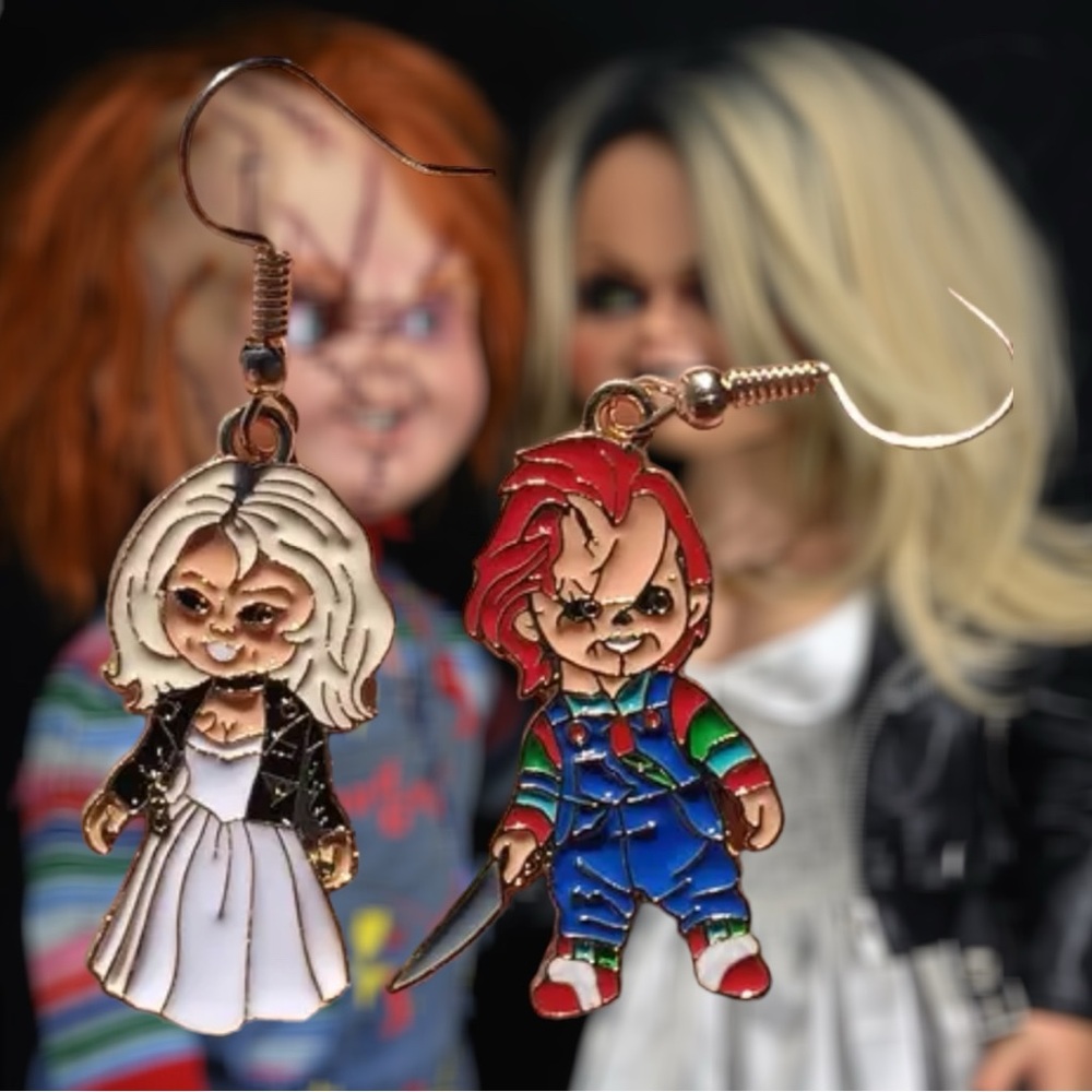 ‼️$7‼️ Halloween Horror Movie Enamel Earrings Chucky & Tiffany - Child’s Play 🔪
